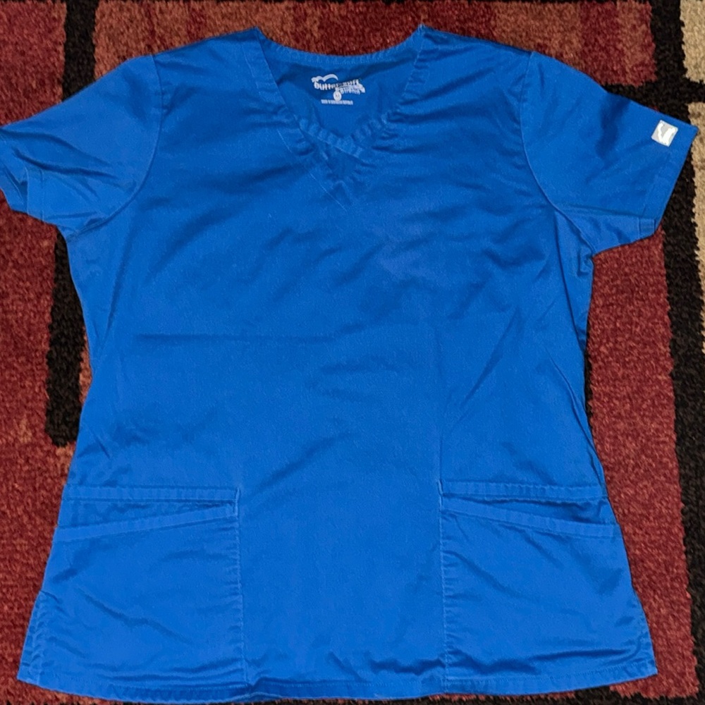 Butter Soft Stretch Scrub Top‎